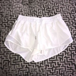 Lululemon Hotty hots